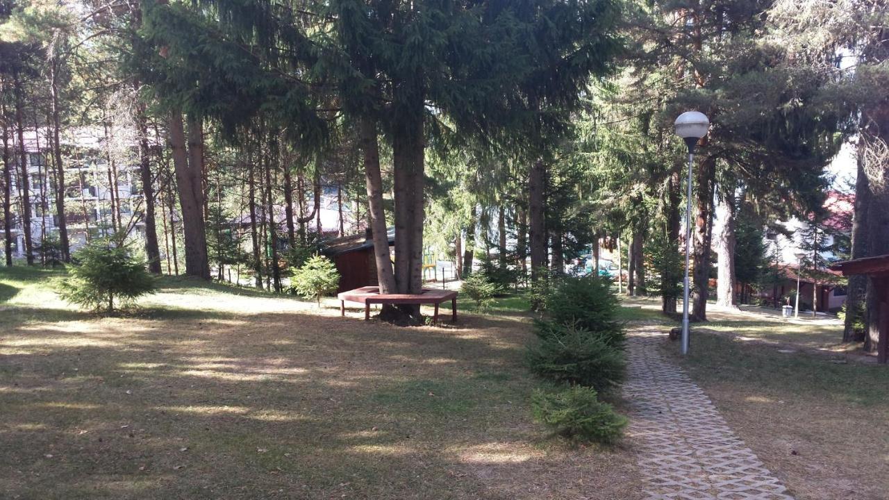 Ваканционно Селище Ива Sarnitsa Exterior foto