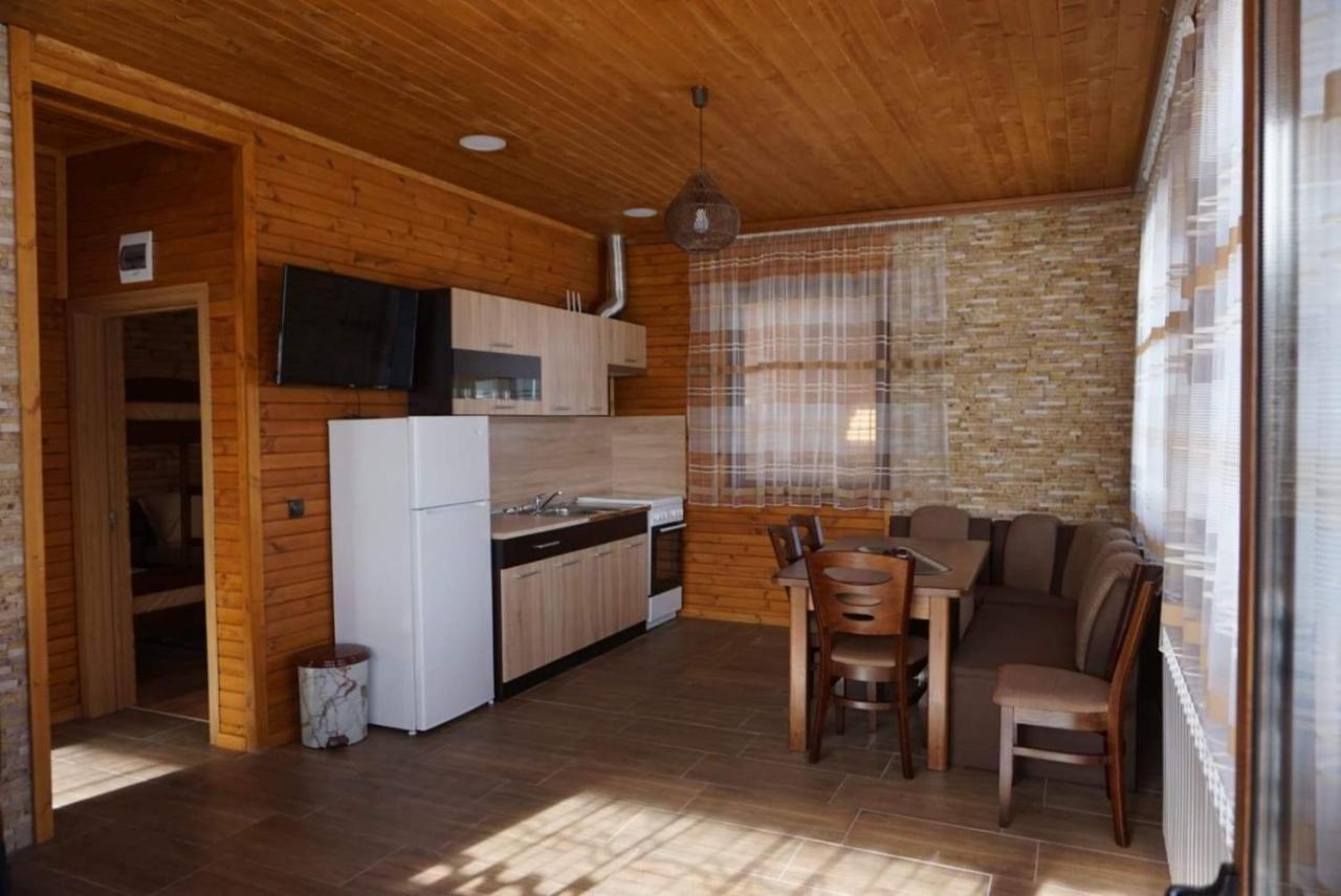 Ваканционно Селище Ива Sarnitsa Exterior foto